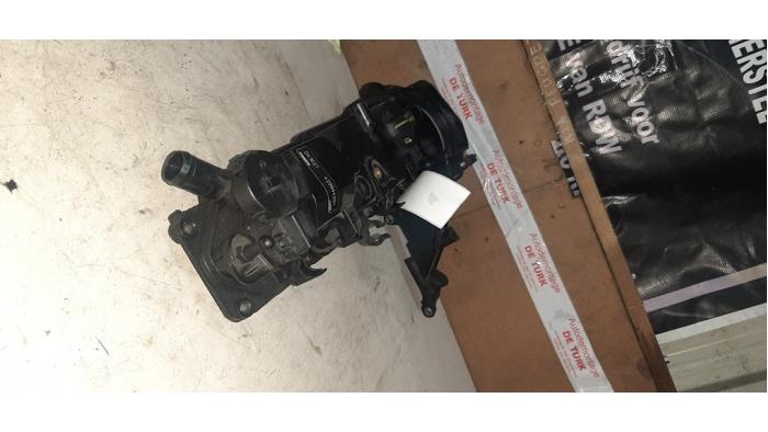 Ventildeckel van een Ford Focus 3 1.6 TDCi ECOnetic 2013