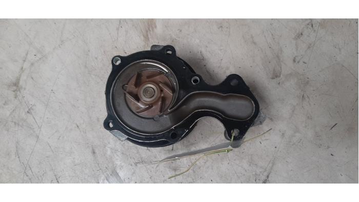 Begagnade Vattenpump Ford Focus 3 1.0 Ti-VCT EcoBoost 12V 125 Pris € 32,67 Inklusive moms erbjuds av Autosloperij de Turk