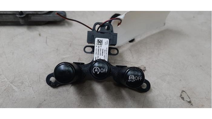 Gebrauchte ESP Schalter Mini Mini (R56) 1.6 16V Cooper Preis € 32,67 Mit Mehrwertsteuer angeboten von Autosloperij de Turk