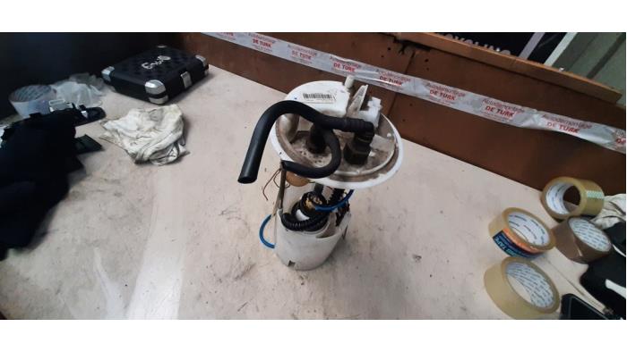 Begagnade Dieselpump Fiat Doblo Cargo (263) 1.3 D Multijet Pris € 54,45 Inklusive moms erbjuds av Autosloperij de Turk