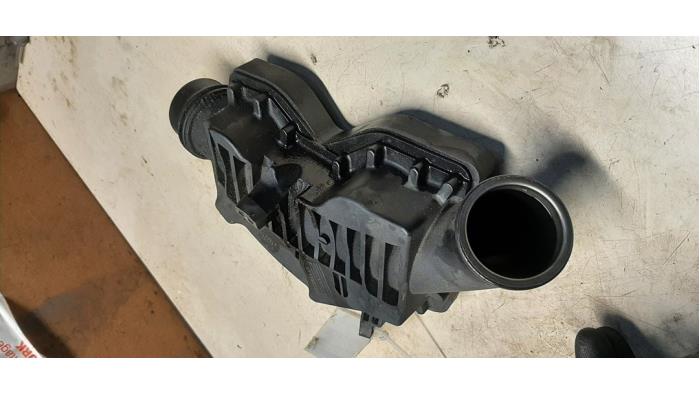 Gebrauchte Intercooler Rohr Mercedes C (W204) 3.0 C-350 CDI V6 24V Preis € 54,45 Mit Mehrwertsteuer angeboten von Autosloperij de Turk