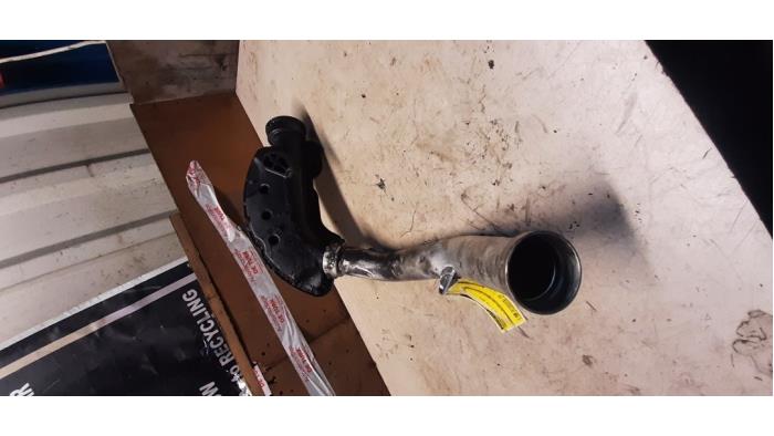 Used Intercooler Chrysler 300 C 3.0 CRD V6 24V Price € 43,56 Inclusive VAT offered by Autosloperij de Turk