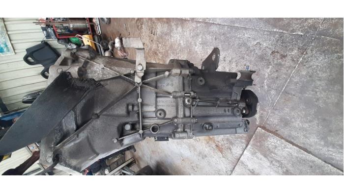 Gearbox from a BMW 1 serie (E82) 120i 16V 2012