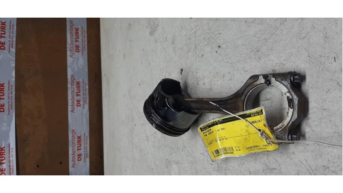 Used Piston Volkswagen Golf VI (5K1) 1.4 TSI 122 16V Price € 54,45 Inclusive VAT offered by Autosloperij de Turk
