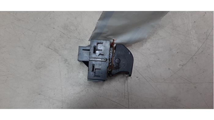 Gebrauchte Handbremse Schalter Opel Meriva (B) 1.4 16V Ecotec Preis € 10,89 Mit Mehrwertsteuer angeboten von Autosloperij de Turk