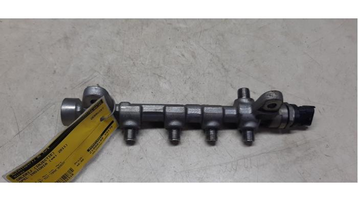 Système d'injection d'un Opel Insignia Country Tourer 2.0 CDTI 16V 130 ecoFLEX 2011