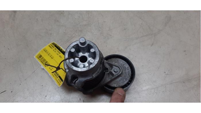 Belt tensioner multi from a Renault Clio IV (5R) 0.9 Energy TCE 90 12V 2014