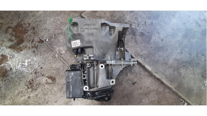 Gearbox from a Ford Focus 3 1.0 Ti-VCT EcoBoost 12V 100 2012