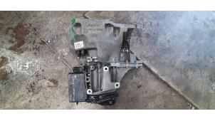 Used Gearbox Ford Focus 3 1.0 Ti-VCT EcoBoost 12V 100 Price € 350,00 Margin scheme offered by Autosloperij de Turk