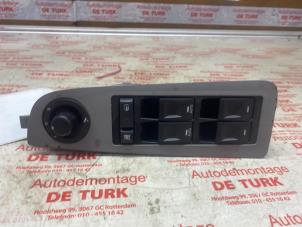 Gebrauchte Elektrisches Fenster Schalter Chrysler 300 C 3.0 CRD V6 24V Preis € 50,00 Margenregelung angeboten von Autosloperij de Turk