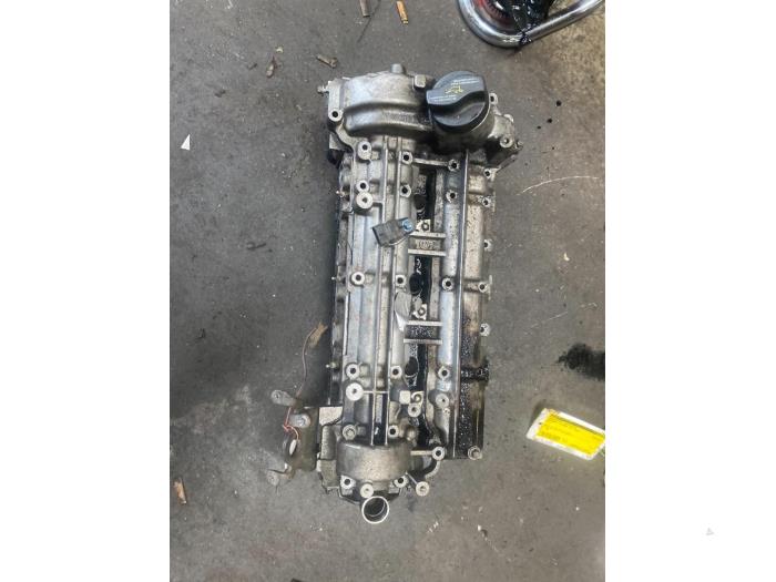 Usagé Culasse Chrysler 300 C 3.0 CRD V6 24V Prix € 272,25 Prix TTC proposé par Autosloperij de Turk