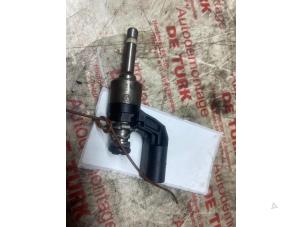 Used Injector (petrol injection) Audi A3 (8P1) 1.4 TFSI 16V Price € 20,00 Margin scheme offered by Autosloperij de Turk