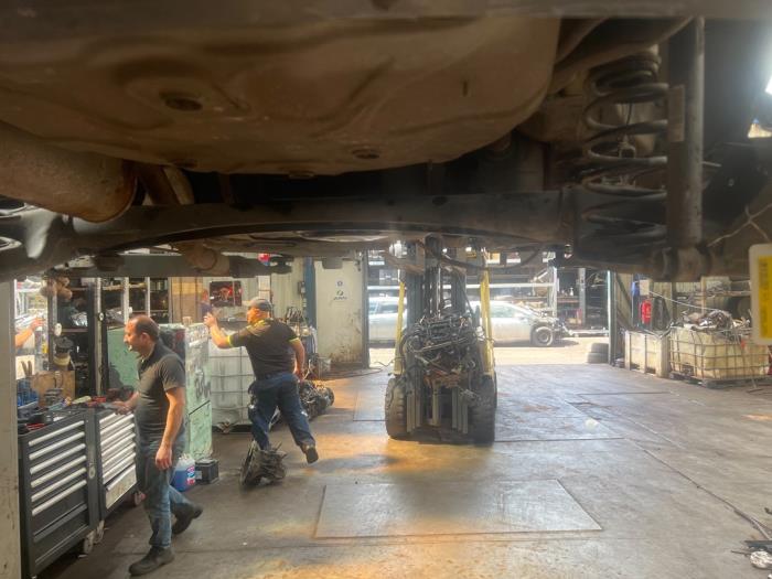 Usagé Train arrière complet Opel Corsa E 1.3 CDTi 16V ecoFLEX Prix € 82,28 Prix TTC proposé par Autosloperij de Turk