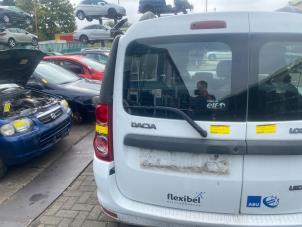 Gebrauchte Achterklep deur links Dacia Logan MCV (KS) 1.5 dCi Preis € 100,00 Margenregelung angeboten von Autosloperij de Turk