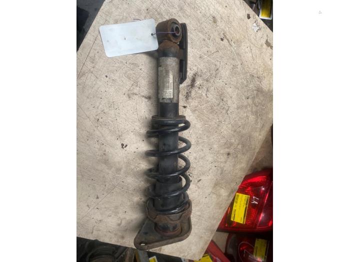 Rear shock absorber, right from a MINI Countryman (R60) 1.6 16V Cooper 2013