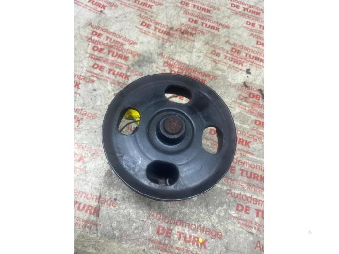 Begagnade Vattenpump Opel Corsa D 1.3 CDTi 16V ecoFLEX Pris € 32,67 Inklusive moms erbjuds av Autosloperij de Turk