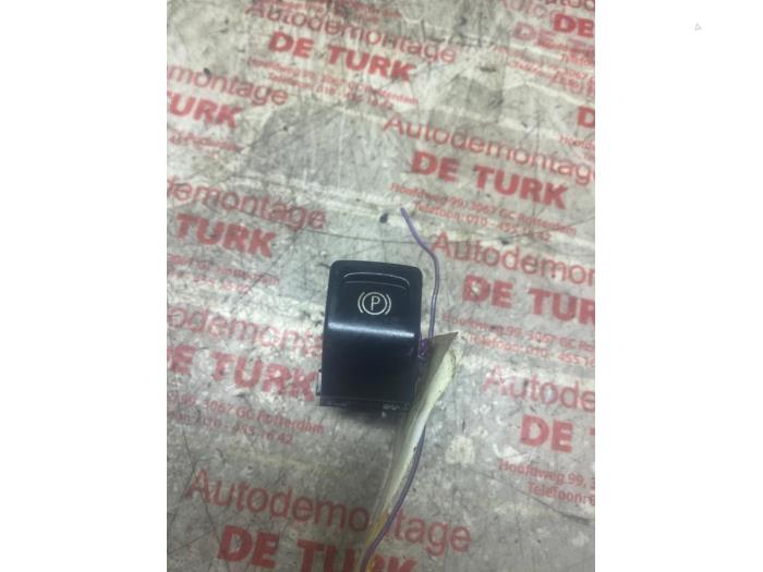 Gebrauchte Handbremse Schalter Opel Meriva (B) 1.4 Turbo 16V ecoFLEX Preis € 10,89 Mit Mehrwertsteuer angeboten von Autosloperij de Turk