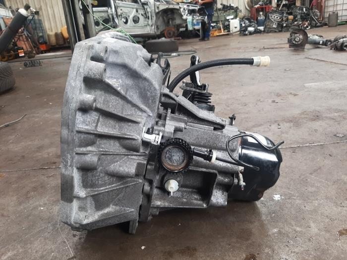 Gearbox from a Dacia Sandero II 0.9 TCE 12V 2014