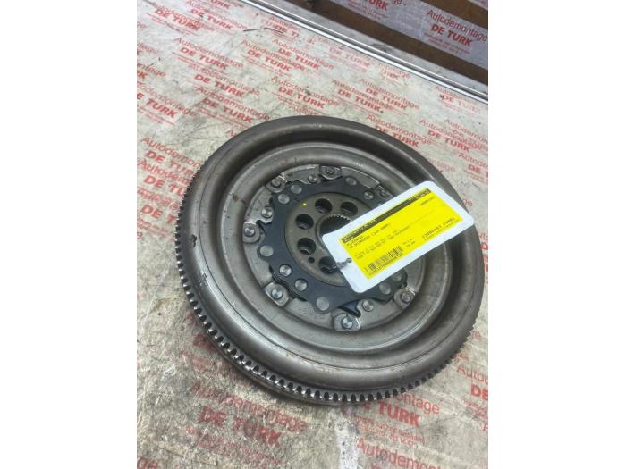 Used Flywheel Volkswagen Scirocco (137/13AD) 2.0 TSI 16V Price € 76,23 Inclusive VAT offered by Autosloperij de Turk