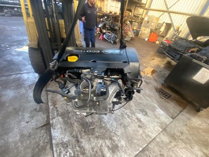 Engine Opel Astra H GTC 1.6 16V Twinport - Z16XEP