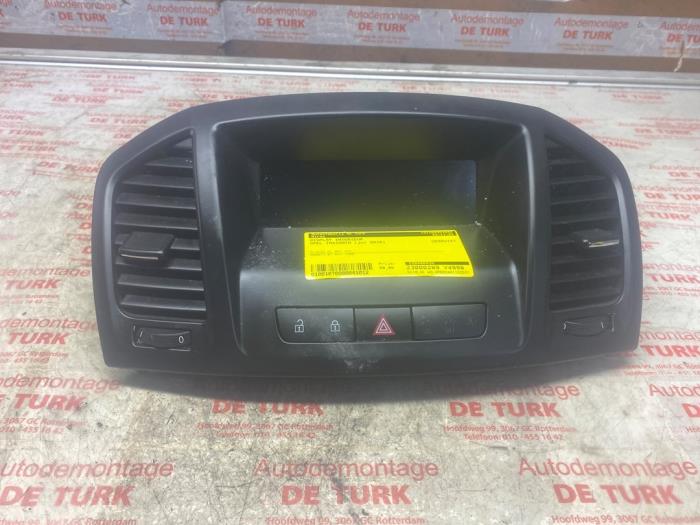 Begagnade Innerdisplay Opel Insignia 2.0 CDTI 16V 130 Ecotec Pris € 54,45 Inklusive moms erbjuds av Autosloperij de Turk