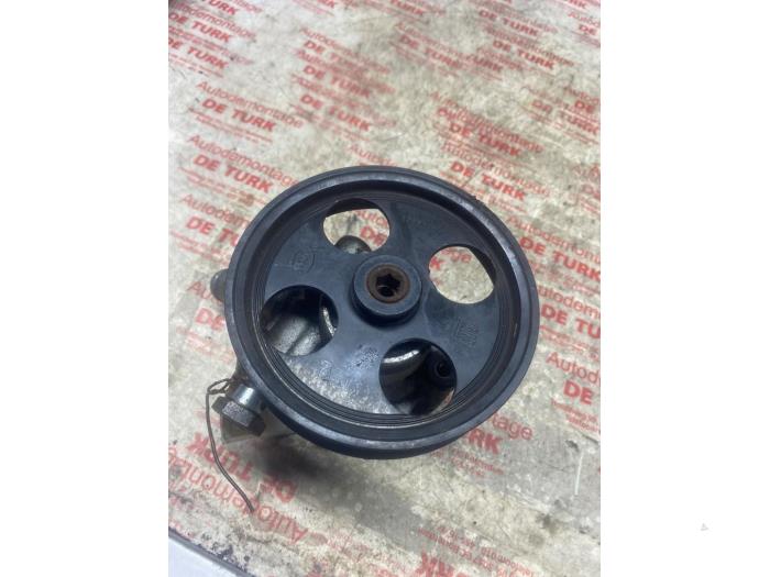 Usagé Pompe direction assistée Opel Insignia 2.0 CDTI 16V 130 Ecotec Prix € 38,72 Prix TTC proposé par Autosloperij de Turk