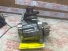 Mechanical fuel pump from a Land Rover Range Rover Sport (LS) 3.0 S TDV6 2010