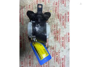 Used Front seatbelt buckle, right BMW 1 serie (E87/87N) 116i 1.6 16V Price € 43,56 Inclusive VAT offered by Autosloperij de Turk