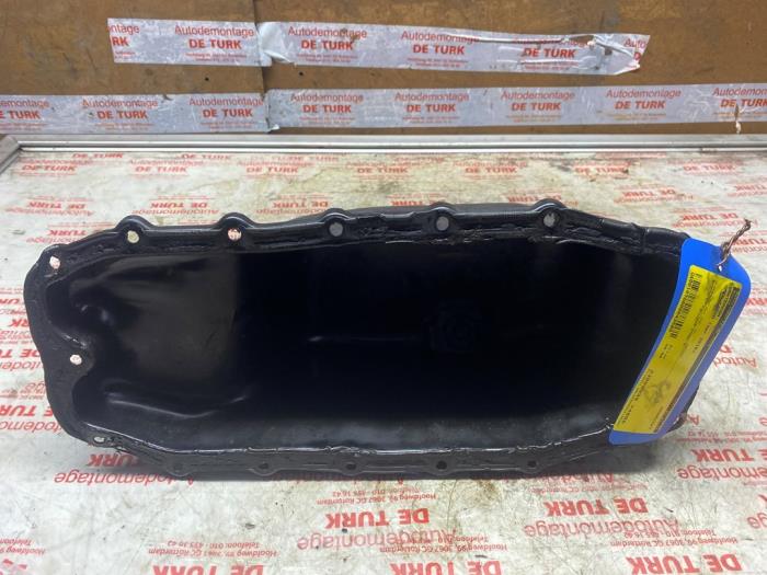 Usagé Couvercle carter Opel Corsa E 1.3 CDTi 16V ecoFLEX Prix € 60,50 Prix TTC proposé par Autosloperij de Turk