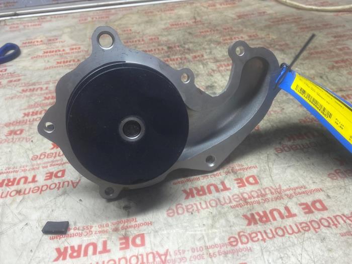 Używane Pompa wodna Ford Transit Connect 1.8 TDCi 90 Cena € 32,67 Z VAT oferowane przez Autosloperij de Turk