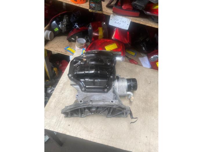 Used Sump Renault Grand Scénic III (JZ) 1.4 16V TCe 130 Price € 108,90 Inclusive VAT offered by Autosloperij de Turk