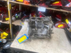 Used Engine crankcase Kia Picanto (TA) 1.0 12V Price € 380,00 Margin scheme offered by Autosloperij de Turk