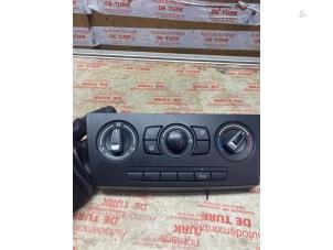 Used Heater control panel BMW 3 serie Touring (E91) 318i 16V Price € 30,00 Margin scheme offered by Autosloperij de Turk