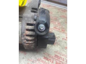 Dynamo van een Ford Fiesta 6 (JA8) 1.0 EcoBoost 12V 125 2013