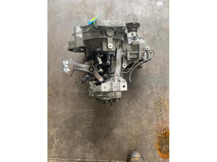 Gearbox from a Audi A3 Cabriolet (8P7) 1.8 TFSI 16V 2009