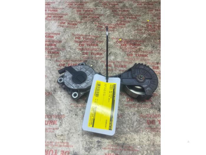 Usados Rodillo tensor correa múltiple Peugeot 208 I (CA/CC/CK/CL) 1.4 16V Precio € 43,56 IVA incluido ofrecido por Autosloperij de Turk