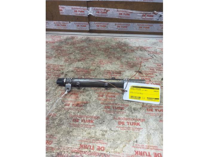 Usagé Système d'injection Mercedes ML II (164/4JG) 3.0 ML-320 CDI 4-Matic V6 24V Prix € 76,23 Prix TTC proposé par Autosloperij de Turk