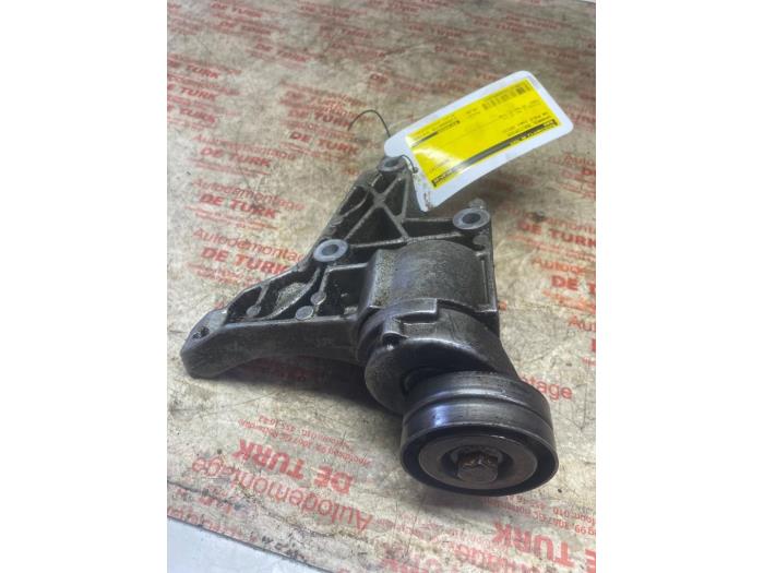 Usados Rodillo tensor correa múltiple Volkswagen Polo V (6R) 1.2 12V BlueMotion Technology Precio € 26,62 IVA incluido ofrecido por Autosloperij de Turk
