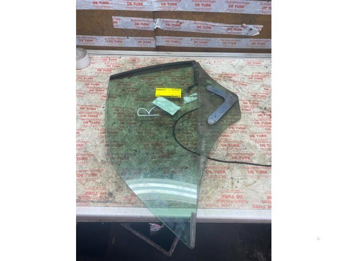Usados Ventanilla de puerta de 2 puertas derecha Audi A3 Cabriolet (8P7) 1.8 TFSI 16V Precio € 32,67 IVA incluido ofrecido por Autosloperij de Turk