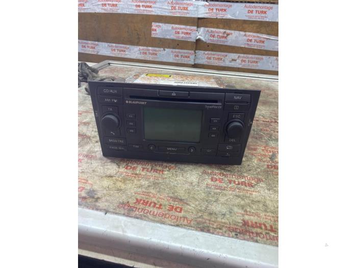 Gebrauchte Radio Ford Mondeo III 2.0 Di 16V Preis € 108,90 Mit Mehrwertsteuer angeboten von Autosloperij de Turk