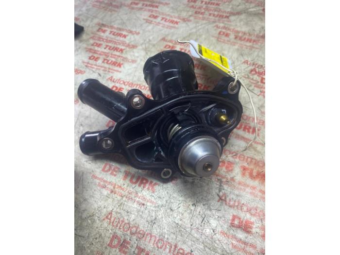 Begagnade Vattenpump Mercedes C (W204) 1.8 C-180 CGI 16V Pris € 32,67 Inklusive moms erbjuds av Autosloperij de Turk
