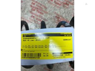 Usagé Barre amortisseur avant gauche Audi A3 Cabriolet (8P7) 1.2 TFSI Prix € 54,45 Prix TTC proposé par Autosloperij de Turk