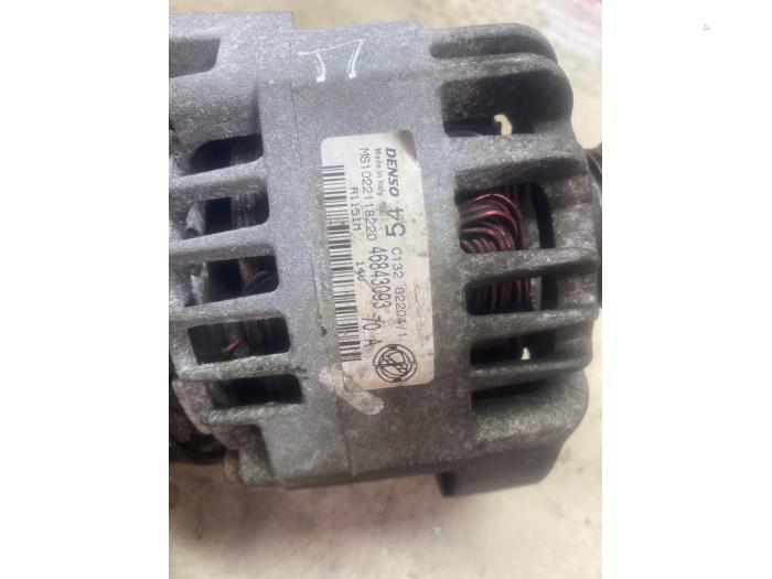 Dynamo d'un Fiat Panda (169) 1.2 Fire 2004