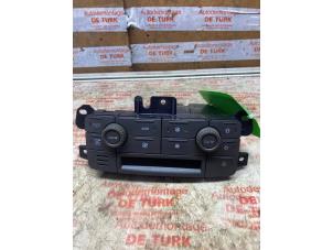 Usagé Panneau de commandes chauffage Fiat Punto II (188) 1.4 16V Prix € 32,67 Prix TTC proposé par Autosloperij de Turk