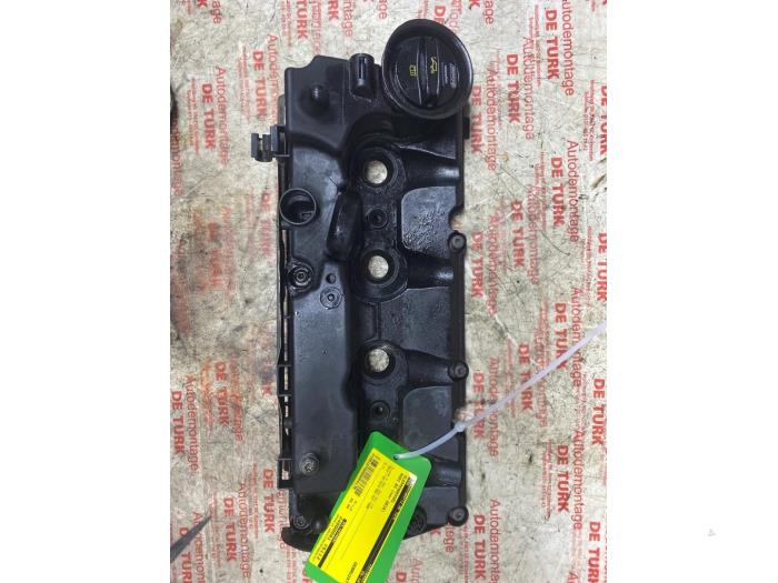 Gebrauchte Ventildeckel Audi A3 Sportback (8VA/8VF) 2.0 TDI 16V Preis € 65,34 Mit Mehrwertsteuer angeboten von Autosloperij de Turk