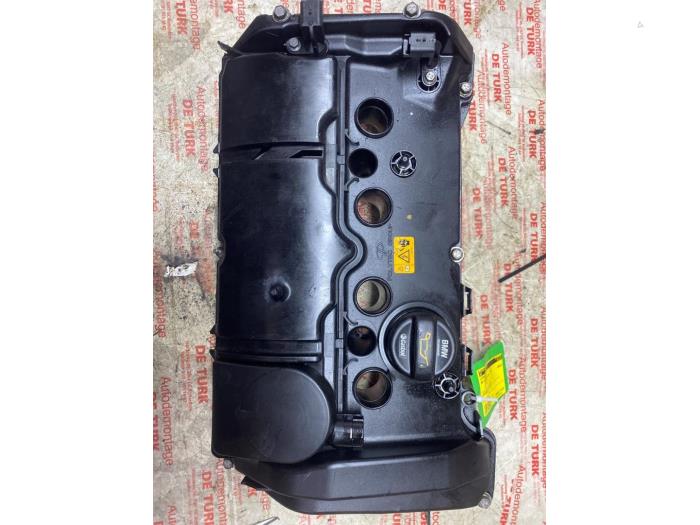 Usagé Couvercle soupapes BMW 1 serie (F20) 116i 1.6 16V Prix € 90,75 Prix TTC proposé par Autosloperij de Turk