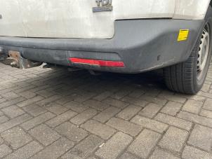 Usagé Pare-chocs arrière Volkswagen Transporter T5 2.0 TDI BlueMotion Prix € 108,90 Prix TTC proposé par Autosloperij de Turk