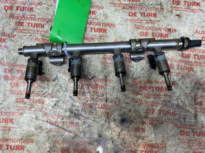 Usagé Système d'injection Volkswagen Golf VII (AUA) 1.2 TSI 16V Prix € 30,25 Prix TTC proposé par Autosloperij de Turk