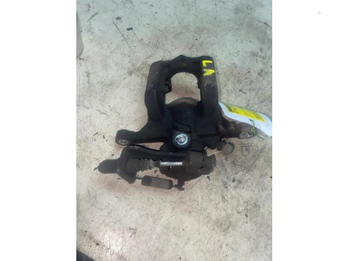 Gebrauchte Bremszange links hinten Opel Mokka/Mokka X 1.4 Turbo 16V 4x2 Preis € 43,56 Mit Mehrwertsteuer angeboten von Autosloperij de Turk