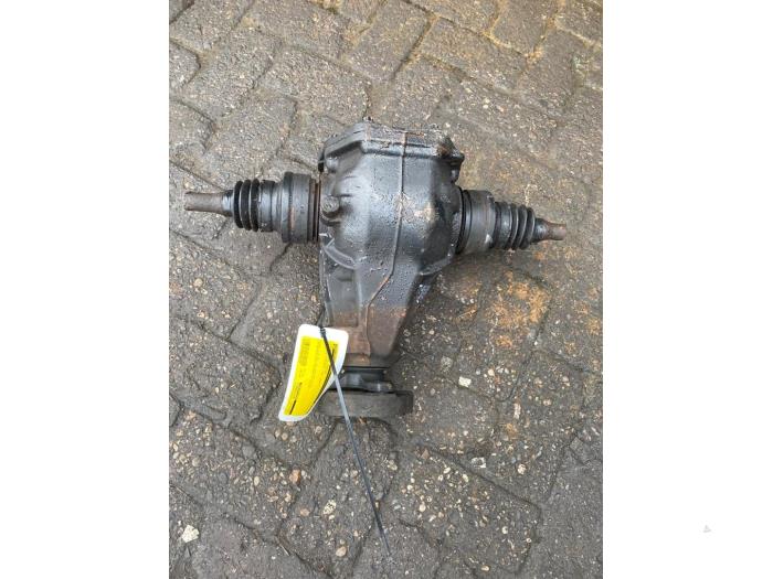 Gebrauchte Differential hinten Mercedes C Sportcoupé (C203) 1.8 C-180K 16V Preis € 108,90 Mit Mehrwertsteuer angeboten von Autosloperij de Turk